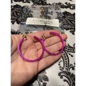 Melania Clara - hot pink enamel hoop earrings